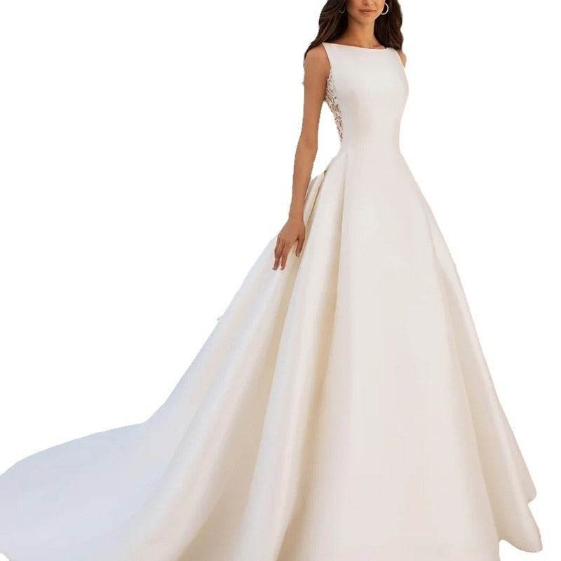 Vintage Lace Satin Wedding Dress – French Retro Gown - Pasha