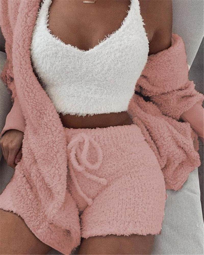 Long Sleeve Crop Top & Shorts Set – Loungewear - Pasha