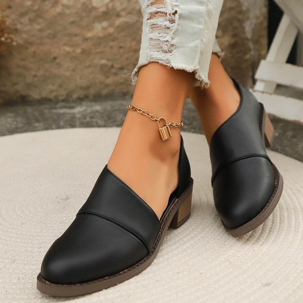 Side Hollow Low Heel Pointed Toe Shoes for women - Pasha