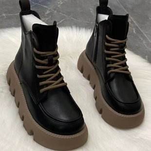 Retro Casual Platform Women´s Martin Boots - Pasha