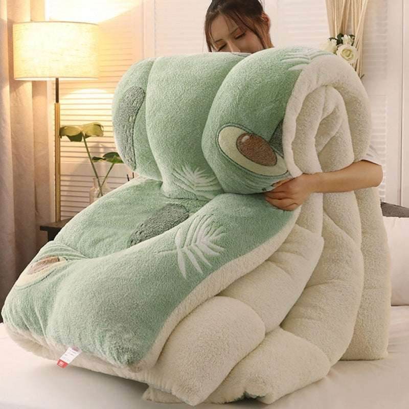 Winter Lamb Velvet Quilt – Warm & Thick Bedding - Pasha