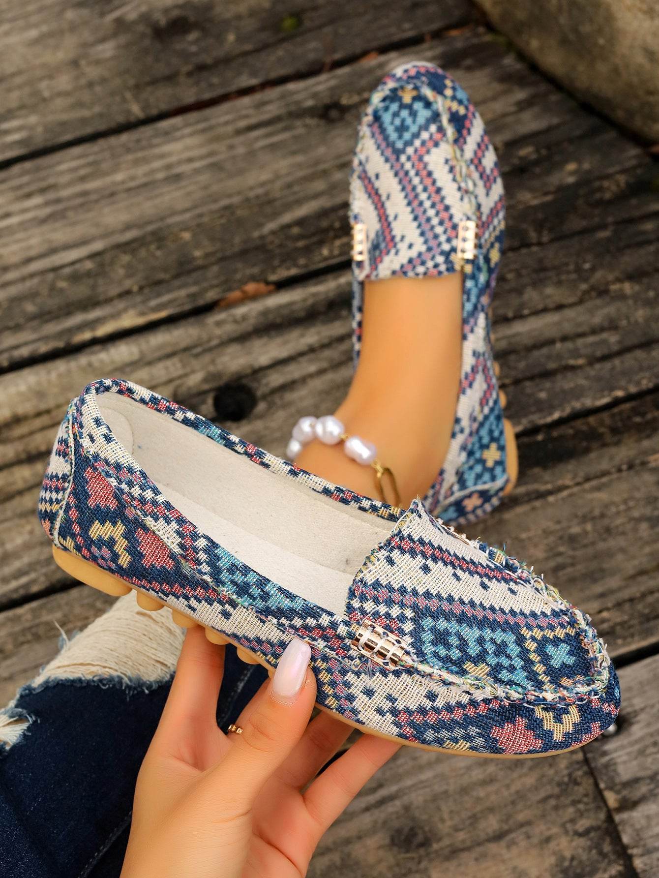 Women´s Flat Round Toe Shoes - Pasha