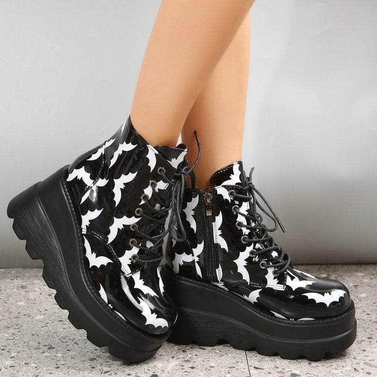 Halloween Platform Boots – Bat Style & Patent Leather - Pasha