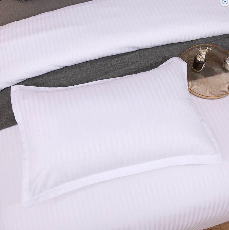 Flower Bedding Set - Satin Quilt Cover and Pillowcase 3-Piece Set - Pasha