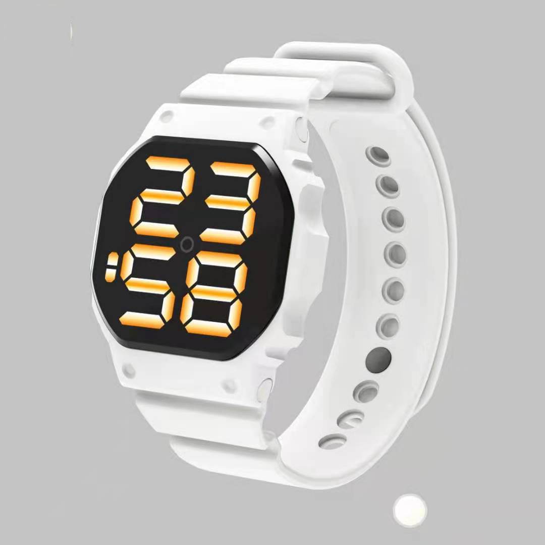 Trendy Heart-Shaped LED Watch – Waterproof Silicone Sports Watch for Students and Active Lifestyles - Pasha