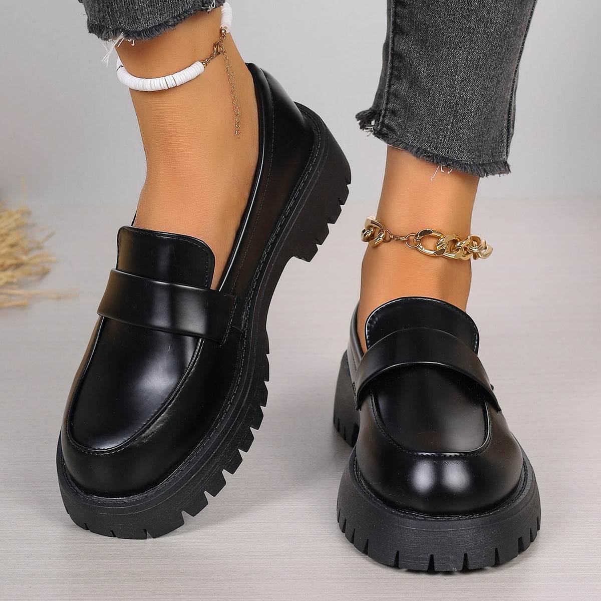 British Style Black Leather Slippers for women - Pasha