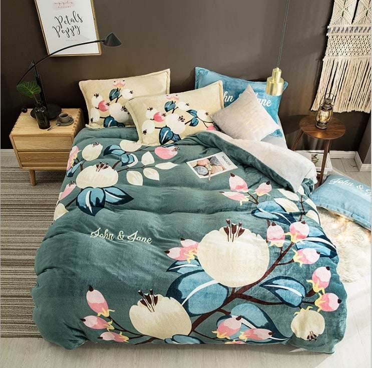 Warm Flannel Bedding Set - Pasha