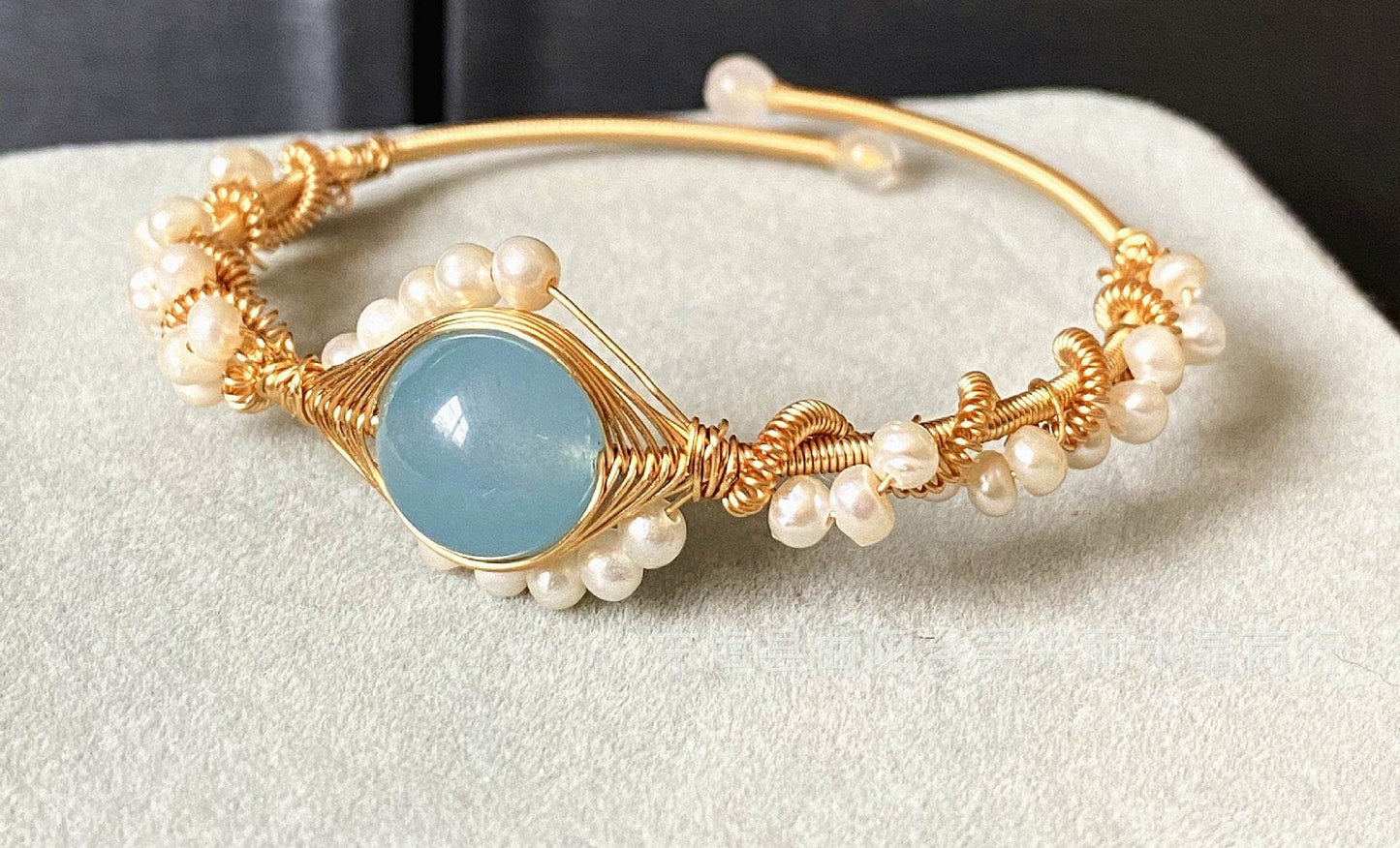 Gold 14K with White Pearls & Hailan Baohai Sapphire – Handcrafted Heart-Shaped Elegant Jewelry - Pasha
