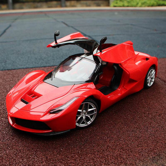 Kid´s Racing Car with Steering Wheel-Door Opening Car - Pasha