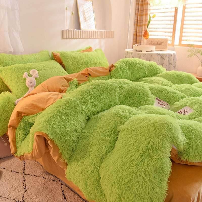 Velvet Bedding Set - Pasha