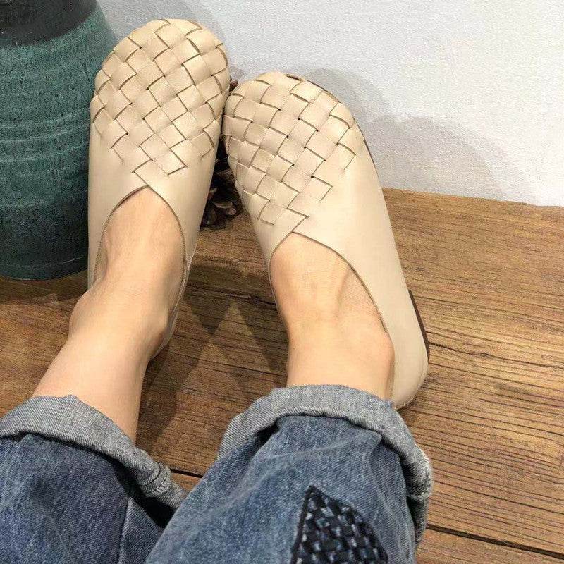 Retro Round Toe Flat Bottom Soft Cowhide Woven Women's Shoes - Pasha