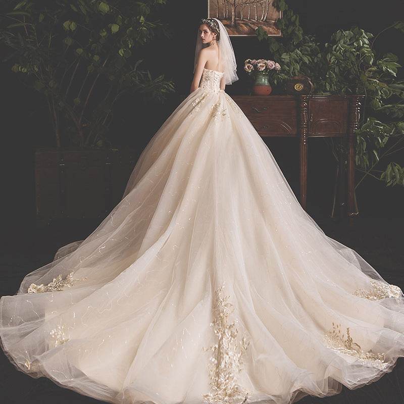 Whimsical Ethereal Wedding Dress – Graceful & Dreamy - Pasha