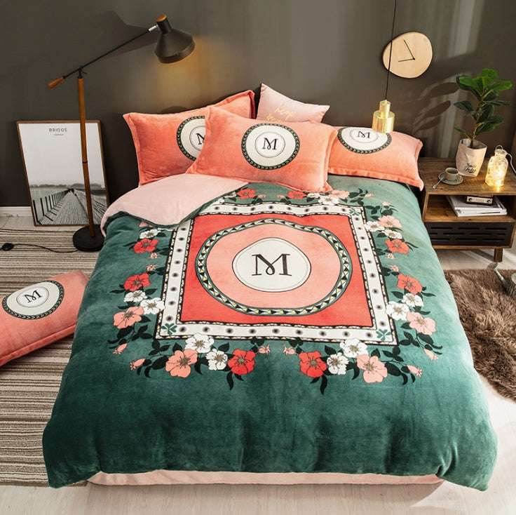 Warm Flannel Bedding Set - Pasha