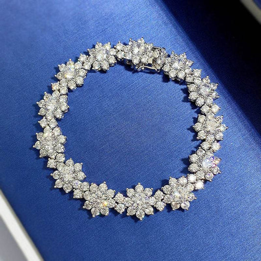 Inlaid Sunflower S925 Silver Bracelet with Sparkling Artificial Diamonds – Elegant Unisex Jewelry - Pasha